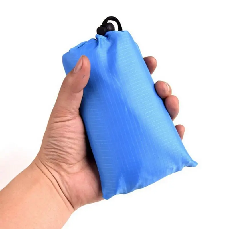 Outdoor Picnic BBQ Camping Portable Mat 1.4*2M Foldable 210T Waterproof Polyester Mat with MIni Pocket
Outdoor Picnic BBQ Camping Portable Mat 1.4*2M Foldable 210T Waterproof Polyester Mat with MIni Pocket