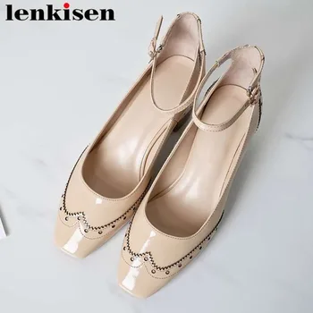 2019 new arrival genuine leather carving classic square toe buckle strap leisure pumps chunky med heels retro campus shoes L04
2019 new arrival genuine leather carving classic square toe buckle strap leisure pumps chunky med heels retro campus shoes L04