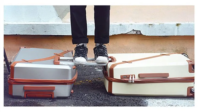 3038685303_1597799397