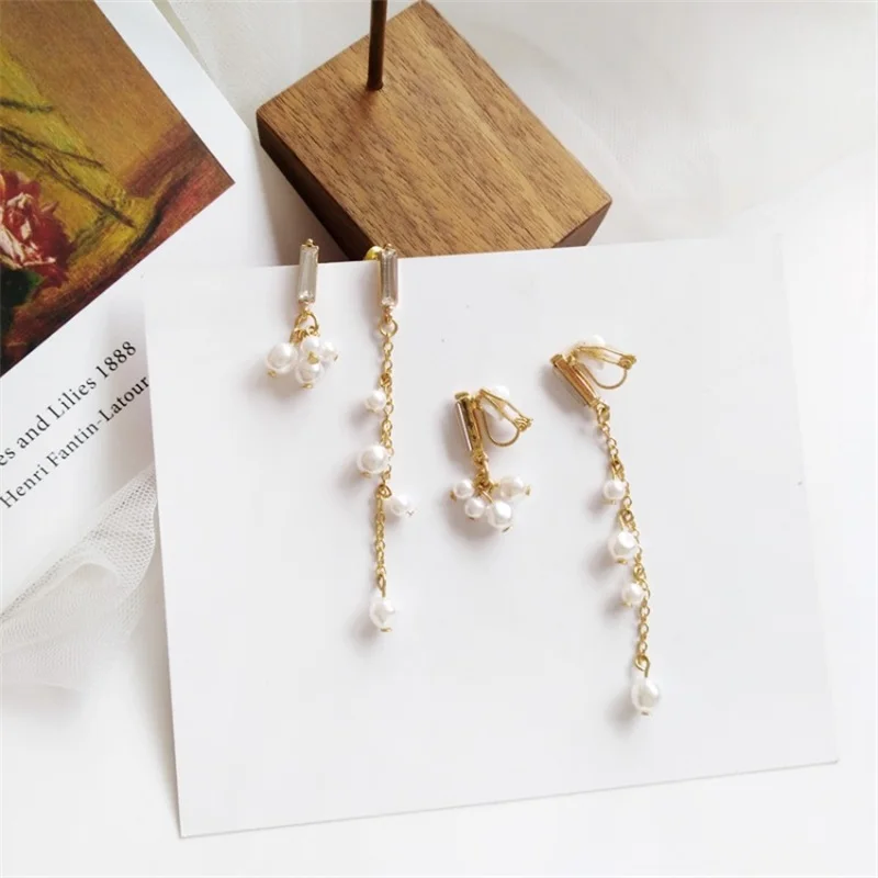 2019 Temperament Sweet Pearl Asymmetric long Dangle Earrings Personality Geometric Ear Clips For Women Ear Jewelry Accessories
2019 Temperament Sweet Pearl Asymmetric long Dangle Earrings Personality Geometric Ear Clips For Women Ear Jewelry Accessories