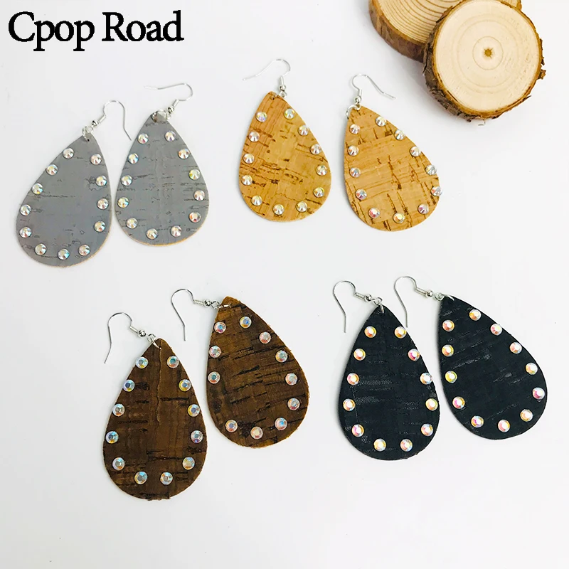 Cpop Vintage Wood PU Leather Earrings for Women Personality Nail Statement Water Drop Earrings Fashion Jewelry Accessories Gift
Cpop Vintage Wood PU Leather Earrings for Women Personality Nail Statement Water Drop Earrings Fashion Jewelry Accessories Gift
