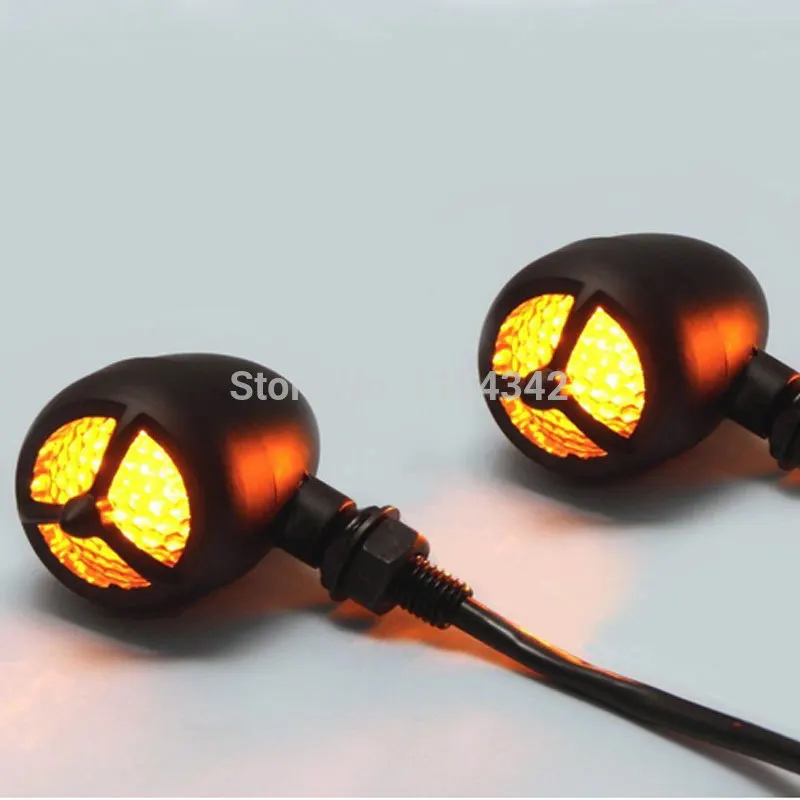 Высокое качество мотоциклетный мигалка черный указатель поворота дымовые линзы для Yamaha V-Star XV XVS Honda Shadow Cafe Racer CB 340 450 
Высокое качество мотоциклетный мигалка черный указатель поворота дымовые линзы для Yamaha V-Star XV XVS Honda Shadow Cafe Racer CB 340 450