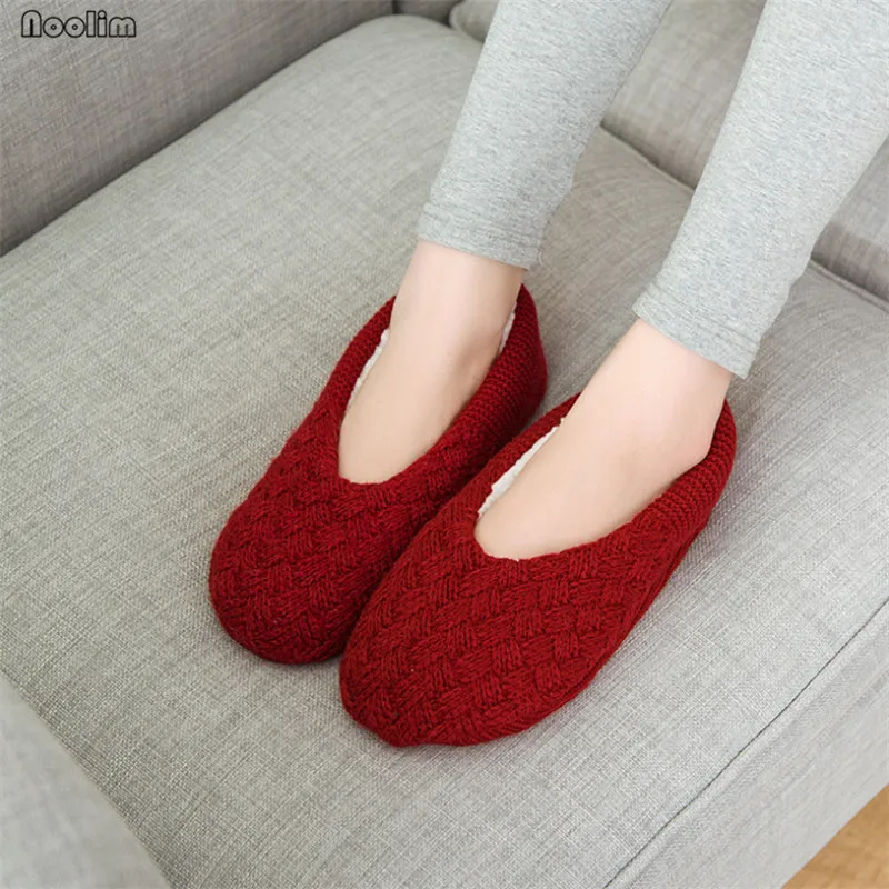 Simple Floor Socks Female Autumn Winter Adult Non-slip Soft Bottom Adult Plush Indoor Flat Shoes Home Slippers Men Warm Socks
Simple Floor Socks Female Autumn Winter Adult Non-slip Soft Bottom Adult Plush Indoor Flat Shoes Home Slippers Men Warm Socks