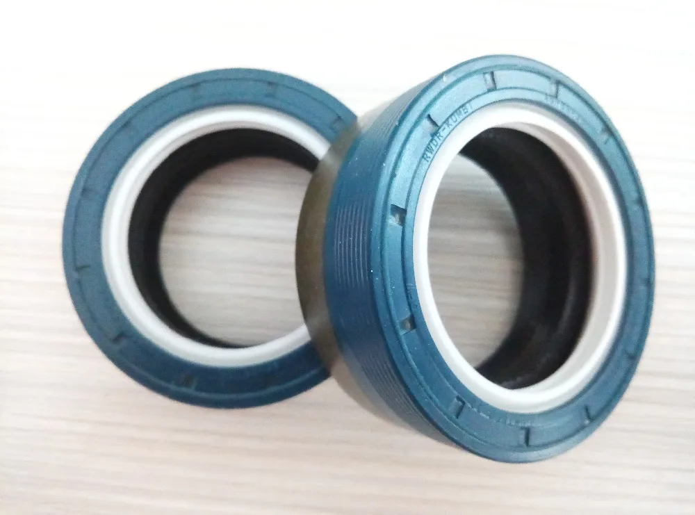DMHUI brand Tractors differential shaft seal OEM 12018030B COMBI 45X65X25 or 45*65*25 NBR rubber for TS 16949
DMHUI brand Tractors differential shaft seal OEM 12018030B COMBI 45X65X25 or 45*65*25 NBR rubber for TS 16949