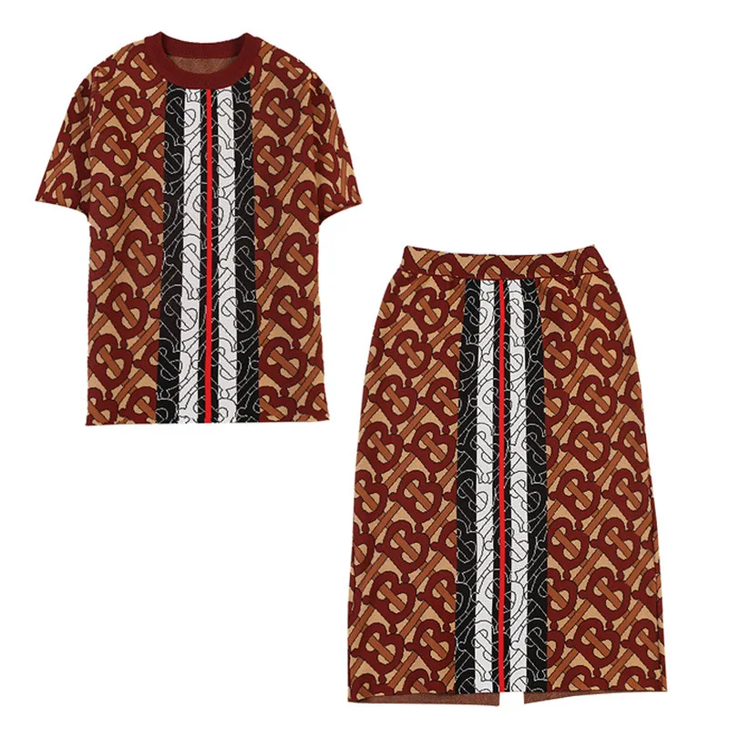 Knit shirts +skirt set Autumn new women's contrast color striped print round neck short-sleeved knit top +skirt 2-piece
Knit shirts +skirt set Autumn new women's contrast color striped print round neck short-sleeved knit top +skirt 2-piece