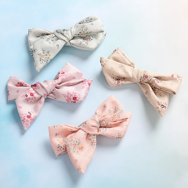 1pcs Flowers Prints Girls Bow Hairpins Fashion Knotbow Cotton Baby Girls Hair Clips Pink Head Wear Hair Accessories
1pcs Flowers Prints Girls Bow Hairpins Fashion Knotbow Cotton Baby Girls Hair Clips Pink Head Wear Hair Accessories