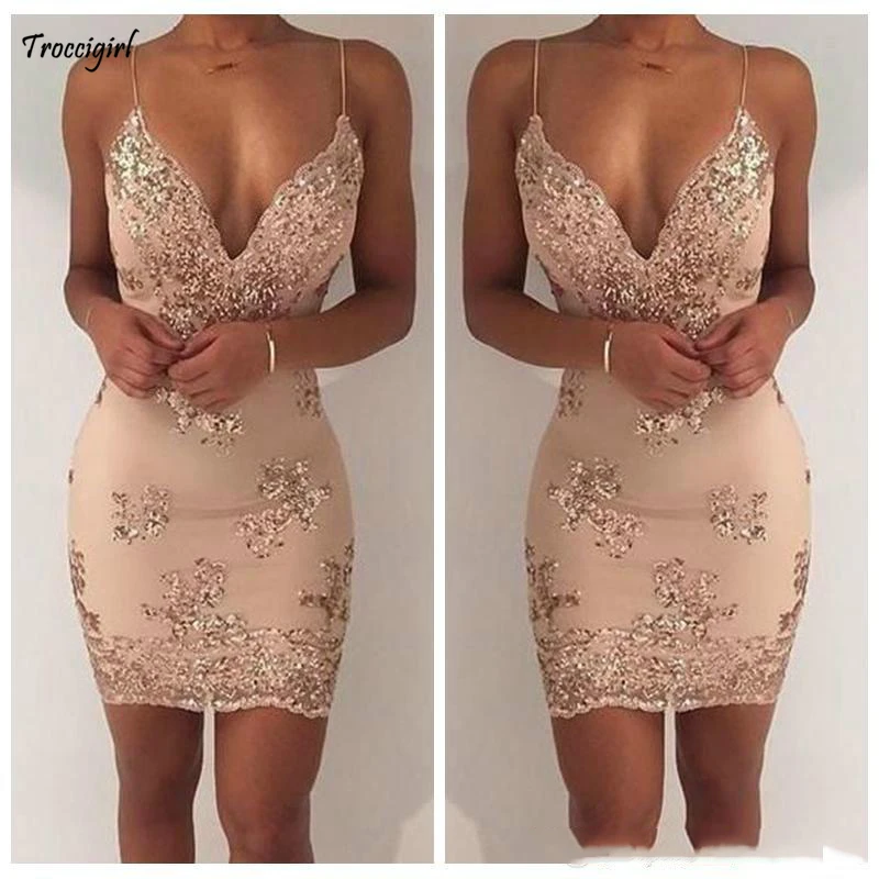 Sexy 2019 Spaghetti Straps Knee-length Cocktail Dresses Sleeveless Graduation Sequins Slim Custom Made Short Dress Party Gowns
Sexy 2019 Spaghetti Straps Knee-length Cocktail Dresses Sleeveless Graduation Sequins Slim Custom Made Short Dress Party Gowns