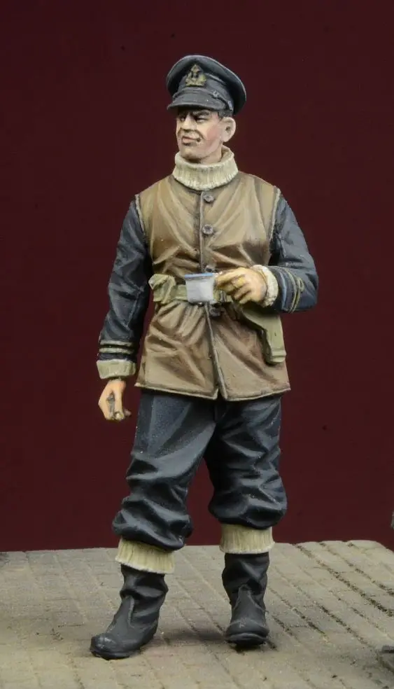 Игрушки из полимера 35032-Королевский военно-морской офицер 1939-45 Бесплатная