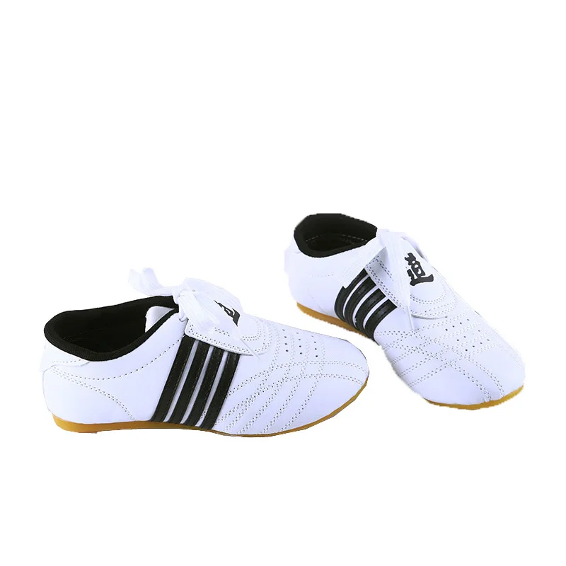 MR.nut Taekwondo Shoes , Boxing Sneakers,Soft Oxford Soles ,Training Sneaker,Wrestling Martial Arts Shoes ,size 26-44
MR.nut Taekwondo Shoes , Boxing Sneakers,Soft Oxford Soles ,Training Sneaker,Wrestling Martial Arts Shoes ,size 26-44