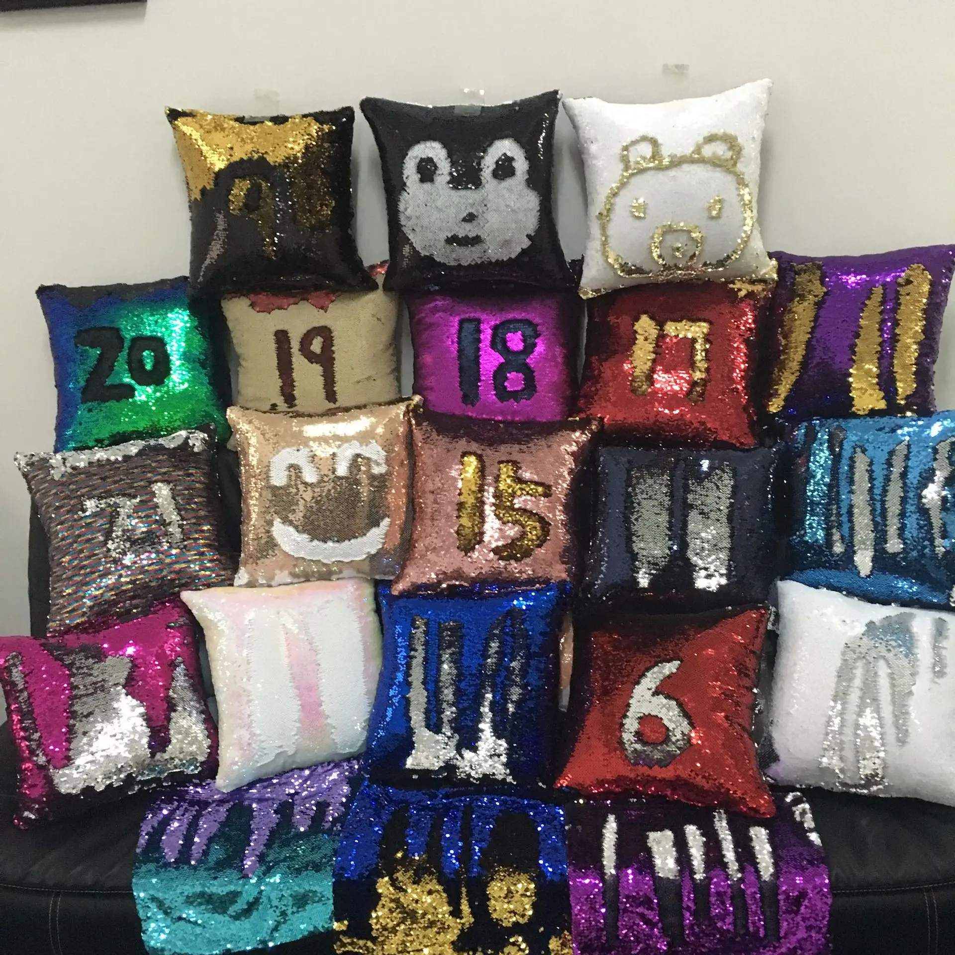 DIY Mermaid Sequin Cushion Cover for Sofa Decorative Pillowcases Color Changing Reversible Cushions Home Decor Car Pillowcase
DIY Mermaid Sequin Cushion Cover for Sofa Decorative Pillowcases Color Changing Reversible Cushions Home Decor Car Pillowcase
