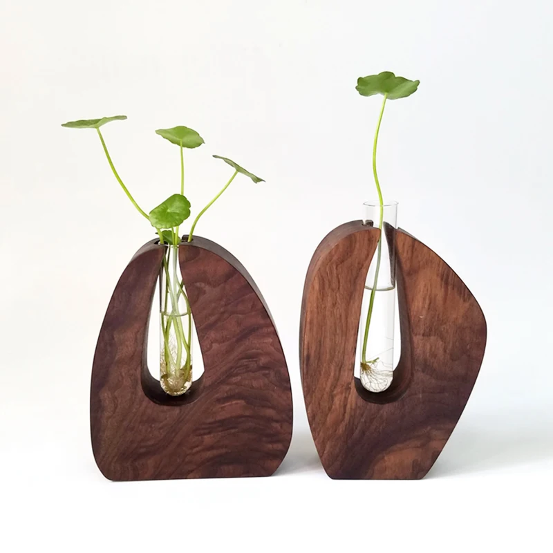 Vintage walnut decoration test tube vase natural wood irregular geometric shape vase romantic artificial flower pot ornament
Vintage walnut decoration test tube vase natural wood irregular geometric shape vase romantic artificial flower pot ornament