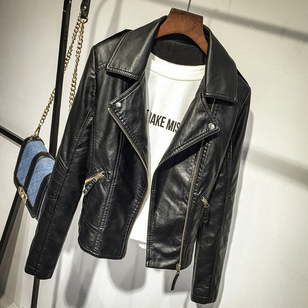 Autumn & Winter Women Black Slim Cool Lady PU Faux Soft Leather Jackets Sweet Female Basic Zipper Female Outwear Coat Plus Size
Autumn & Winter Women Black Slim Cool Lady PU Faux Soft Leather Jackets Sweet Female Basic Zipper Female Outwear Coat Plus Size