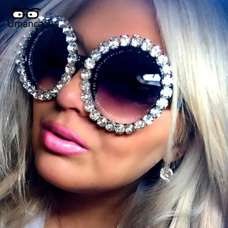 Umanco Steampunk Big Round Black Mirror Sunglasses Rhinestone Decoration Goggles Plastic Frame Eyewear Fashion Retro Sun Glasses
Umanco Steampunk Big Round Black Mirror Sunglasses Rhinestone Decoration Goggles Plastic Frame Eyewear Fashion Retro Sun Glasses