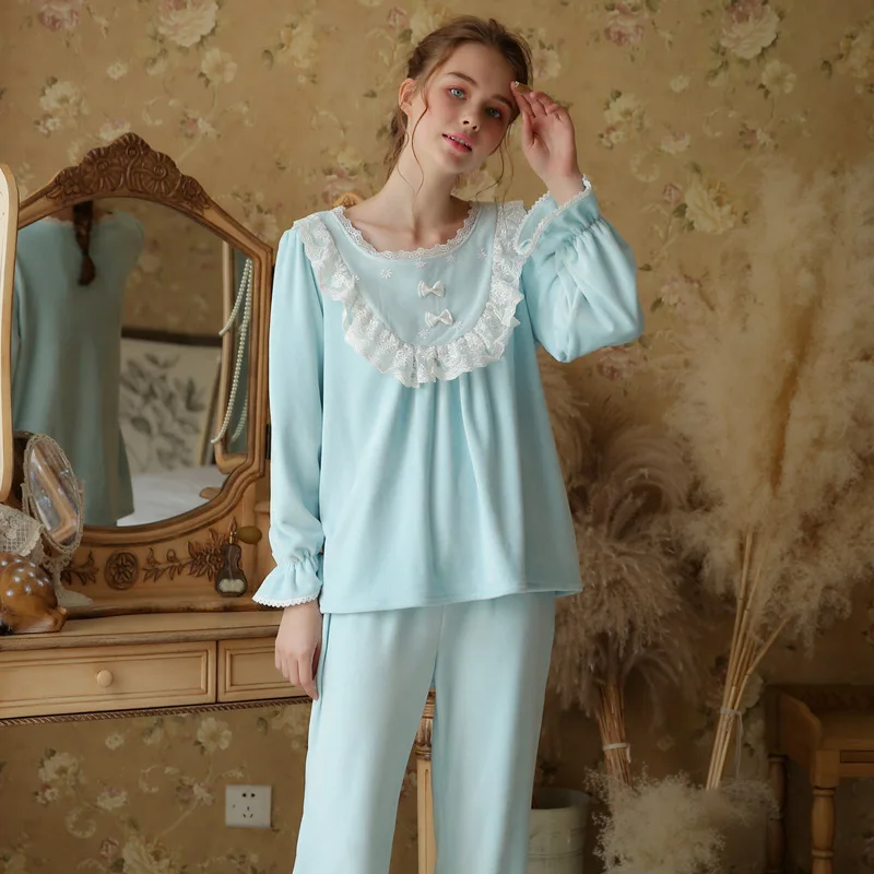 Autumn&winter New Loungewear Women Lively Cute Pajamas Set Women's Simple Round Neckwear Long Sleeved Lady's Home Suit Sleepwear
Autumn&winter New Loungewear Women Lively Cute Pajamas Set Women's Simple Round Neckwear Long Sleeved Lady's Home Suit Sleepwear