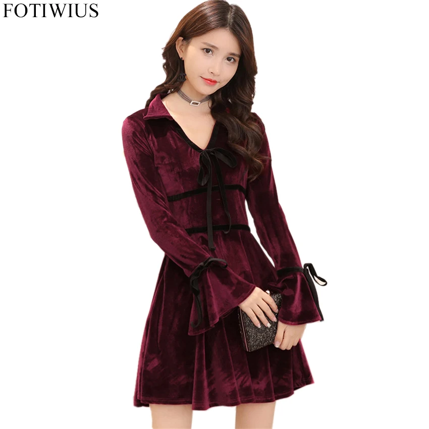 Korean Fashion Red Velvet Dress Autumn Winter Dresses For Women Long Sleeve V-Neck Sexy Mini Party Dresses Vintage Robe Femme
Korean Fashion Red Velvet Dress Autumn Winter Dresses For Women Long Sleeve V-Neck Sexy Mini Party Dresses Vintage Robe Femme