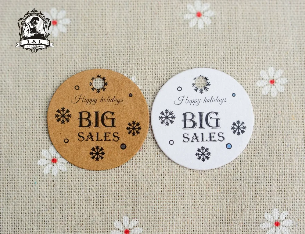 200 pcs 3.5cm round kraft/white paper label BIG SALE product label Holiday discounts Clothing label Label customization
200 pcs 3.5cm round kraft/white paper label BIG SALE product label Holiday discounts Clothing label Label customization