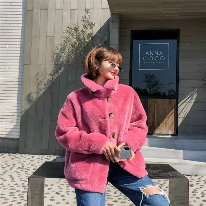 Fashion Women Granular Wool Leather Fur Coat Single-breast Pocket Sweet Doll Collar Warm Overcoat Autumn Winter Female New
Fashion Women Granular Wool Leather Fur Coat Single-breast Pocket Sweet Doll Collar Warm Overcoat Autumn Winter Female New