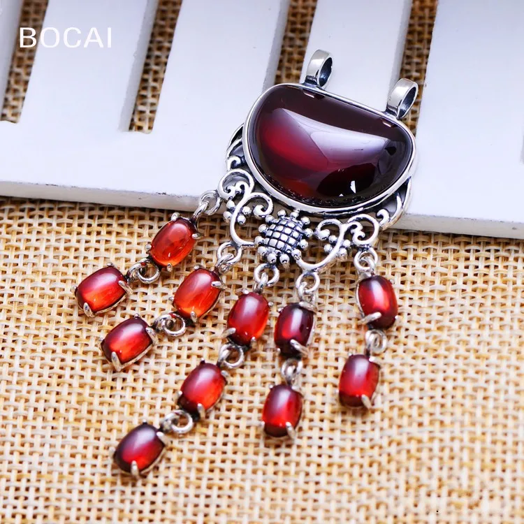 S925 silver jewelry wholesale Vintage Silver Garnet fringed lock pendant pendant domineering fashion female
S925 silver jewelry wholesale Vintage Silver Garnet fringed lock pendant pendant domineering fashion female