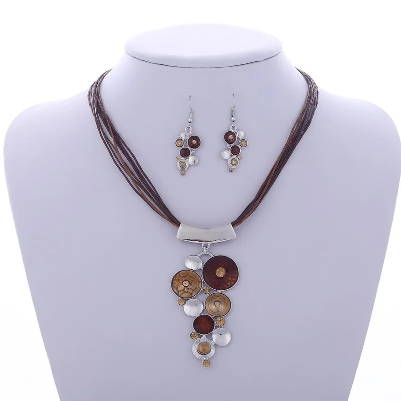 Fine Jewelry sets New Fashion Silver Filled 4 Colors Rope Chain Geometric Multilayer Necklace Earring Jewellery Set For Women
Fine Jewelry sets New Fashion Silver Filled 4 Colors Rope Chain Geometric Multilayer Necklace Earring Jewellery Set For Women