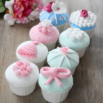 Artificial fake cake simulation model decorative mini cupcake marry Wedding decoration Dessert table decoration furnishings
Artificial fake cake simulation model decorative mini cupcake marry Wedding decoration Dessert table decoration furnishings