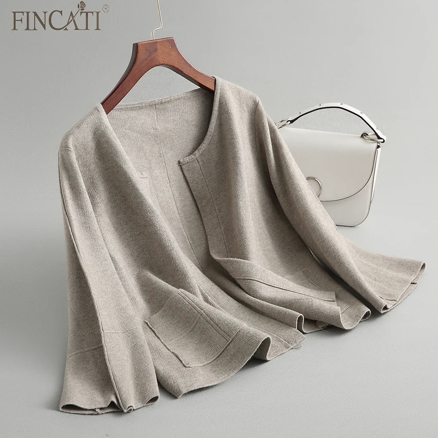 Fincati Women Cardigans 2019 Spring New Arrival Long Sleeves Solid Colors Knitted Coat With Pockets Office Lady Women Sweater
Fincati Women Cardigans 2019 Spring New Arrival Long Sleeves Solid Colors Knitted Coat With Pockets Office Lady Women Sweater