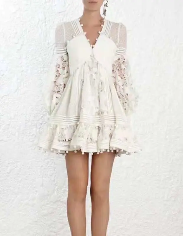 Self Portrait Dress 2018 Runway Designer Sexy Deep V Neck lace patchwork Embroidery party Dress Vestidos
Self Portrait Dress 2018 Runway Designer Sexy Deep V Neck lace patchwork Embroidery party Dress Vestidos