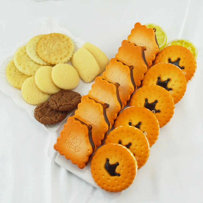 1pc Artificial Cream Cookie Artificial Lifelike Fake Small Cookie Model Food Cake Kitchen Photography Props DIY Craft Decoration
1pc Artificial Cream Cookie Artificial Lifelike Fake Small Cookie Model Food Cake Kitchen Photography Props DIY Craft Decoration