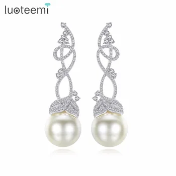 LUOTEEMI Big Long Flowers Imitation Pearls Luxury Famous Brand Boucles d'oreille Earrings For Women Anti-Allergy Fancy Jewelry
LUOTEEMI Big Long Flowers Imitation Pearls Luxury Famous Brand Boucles d'oreille Earrings For Women Anti-Allergy Fancy Jewelry