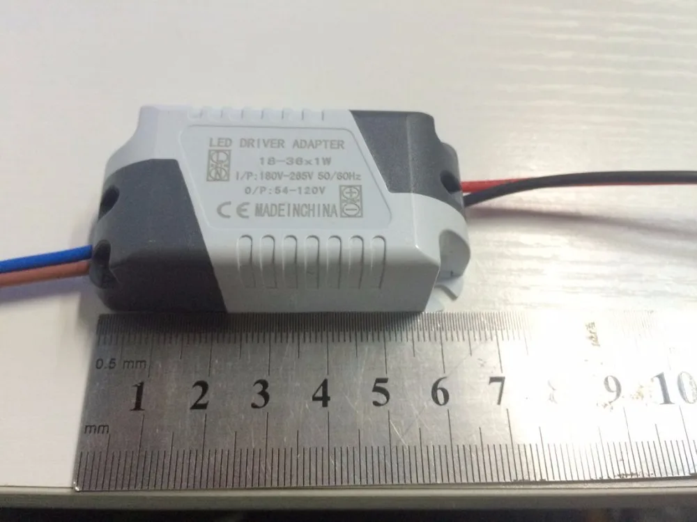 High efficiency 300mA 18-36W DC 54V ~ 130V Led Driver 18W 20W 24W 25W 30W 36W Power Supply AC 220V for ceiling lamp
High efficiency 300mA 18-36W DC 54V ~ 130V Led Driver 18W 20W 24W 25W 30W 36W Power Supply AC 220V for ceiling lamp