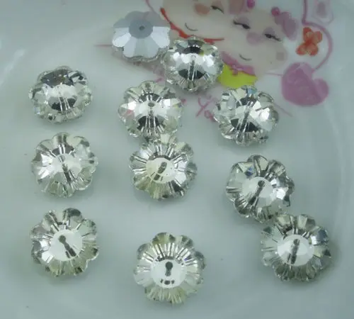 Middle hole Torx shape faceted clear glass crystal silver flat back rhinestones clothing applique sew on choose size 5pcs
Middle hole Torx shape faceted clear glass crystal silver flat back rhinestones clothing applique sew on choose size 5pcs