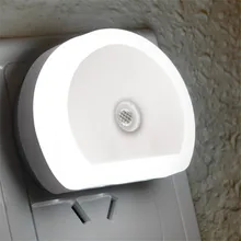 US Plug Socket Lamp Led-Nachtlampje Met Dual Usb-Poort 5V 1A Licht Sensor Controle Kamer Home Verlichting Plug-in Wandlamp
US Plug Socket Lamp Led-Nachtlampje Met Dual Usb-Poort 5V 1A Licht Sensor Controle Kamer Home Verlichting Plug-in Wandlamp