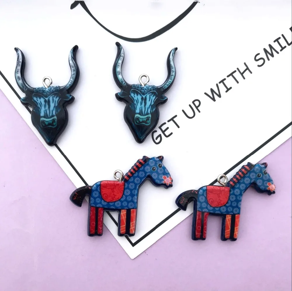 10pcs Flat back Resin fashion Horses and deer charms Jewelry necklace earring pendant keychain charms for DIY decoration gift
10pcs Flat back Resin fashion Horses and deer charms Jewelry necklace earring pendant keychain charms for DIY decoration gift