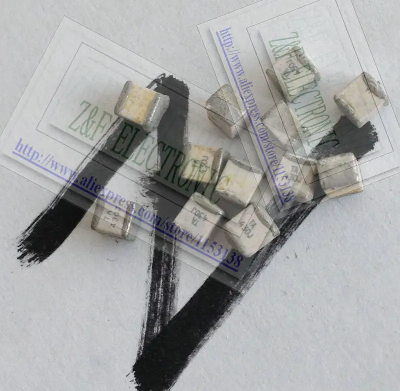 100B430JT500XT atc capacitor 43 pF 43pF 43P 500V TA 430J a430j a 430k 430G USED 20pcs/lot
100B430JT500XT atc capacitor 43 pF 43pF 43P 500V TA 430J a430j a 430k 430G USED 20pcs/lot