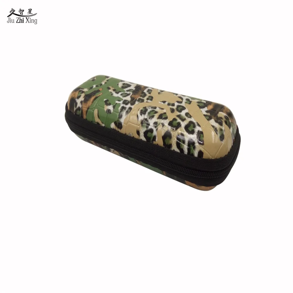 JIU ZHI XING Retro Chinese style Eyewear case men women elegant eyeglass box Art painting glasses case Multi color case
JIU ZHI XING Retro Chinese style Eyewear case men women elegant eyeglass box Art painting glasses case Multi color case