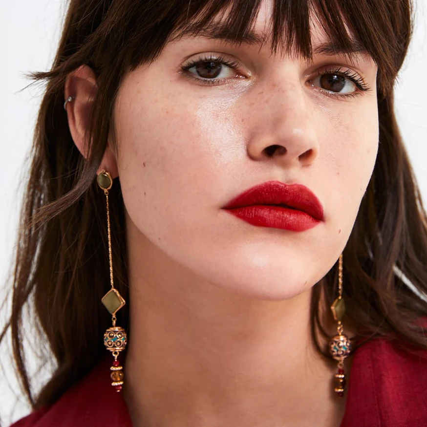 Dvacaman Vintage ZA Long Rhinestone Drop Earrings Women 2019 Trendy Metal Statement Earrings Pendant Wedding Gift Jewelry Brinco
Dvacaman Vintage ZA Long Rhinestone Drop Earrings Women 2019 Trendy Metal Statement Earrings Pendant Wedding Gift Jewelry Brinco