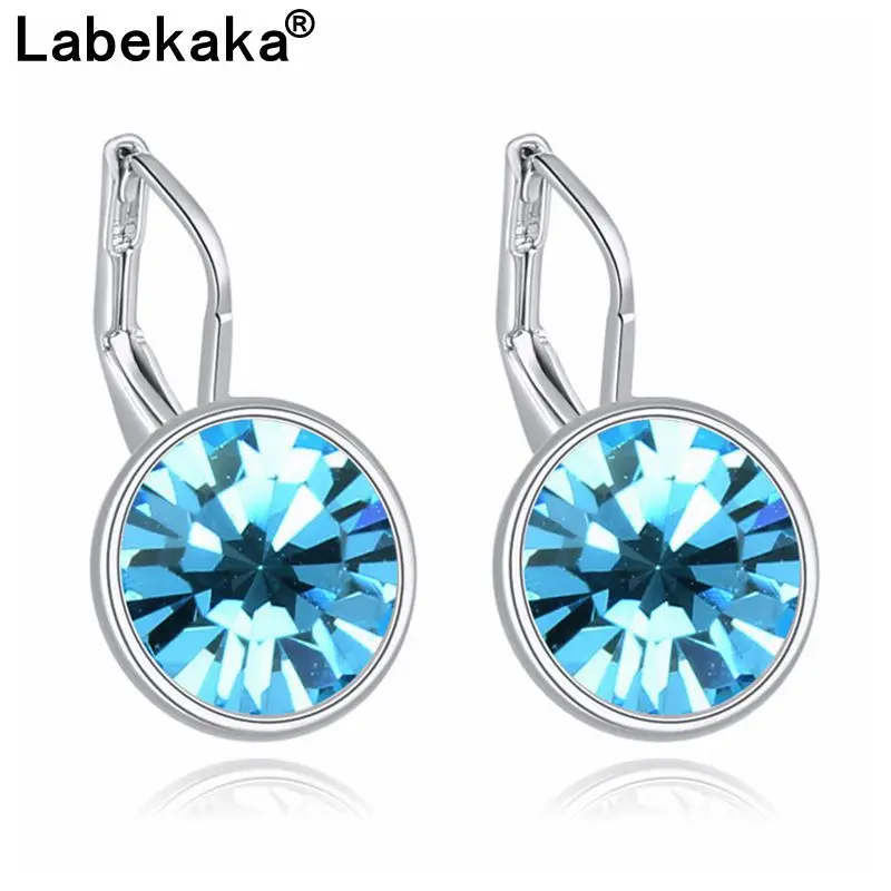 Labekaka 100% Original embellished with Crystal from Swarovski Bella Mini Piercing Earrings Fashion Party Jewelry Women Gift
Labekaka 100% Original embellished with Crystal from Swarovski Bella Mini Piercing Earrings Fashion Party Jewelry Women Gift
