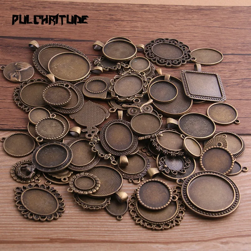 

PULCHRITUDE 30g Random Antique Bronze Pierced Mixed Size 5-200 Style Cabochon Base Setting Charms Pendant P6683