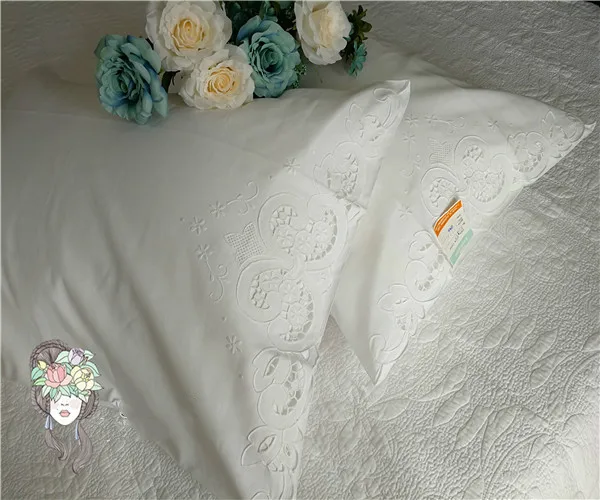 One Pair 100% Cotton Pillowcase 50x75cm Handmade Hollow Embroidered Floral Long White Pillow Case for Bed
One Pair 100% Cotton Pillowcase 50x75cm Handmade Hollow Embroidered Floral Long White Pillow Case for Bed