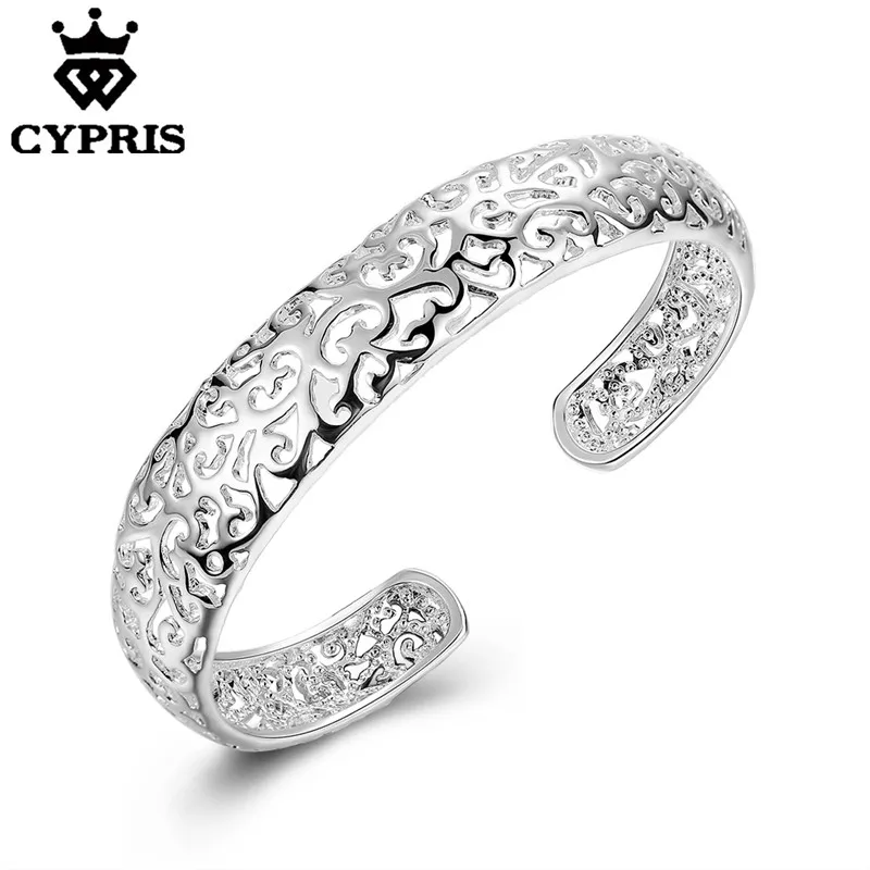 2018 2017 Super Deal B144 C Cuff silver Hollow Bangle bracelet CHIC hollow flower Woman Lady armband jewelry Fine 925
2018 2017 Super Deal B144 C Cuff silver Hollow Bangle bracelet CHIC hollow flower Woman Lady armband jewelry Fine 925