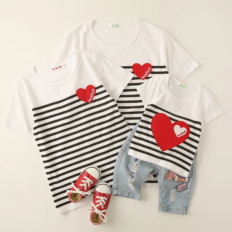 Family matching clothes striped t shirt mother and daughter clothes family look mommy and me clothes tshirts mother son outfits
Family matching clothes striped t shirt mother and daughter clothes family look mommy and me clothes tshirts mother son outfits