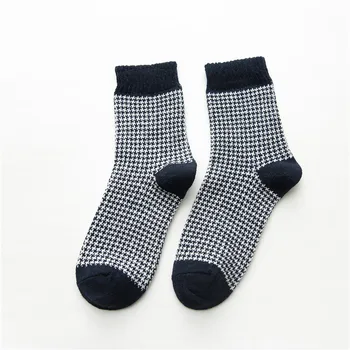 Lattice Knitted Fabric Socks Winter Warm Breathable Elasticity Women Socks Korean Style Splice Funny Socks
Lattice Knitted Fabric Socks Winter Warm Breathable Elasticity Women Socks Korean Style Splice Funny Socks