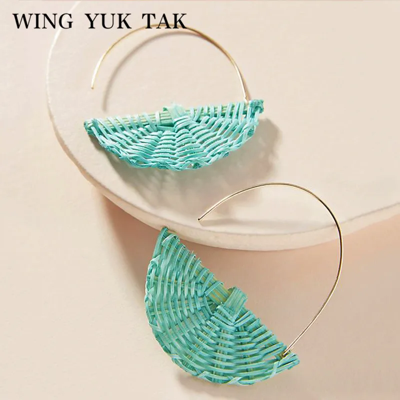 wing yuk tak Boho Geometric Hoop Earrings For Women Trendy Party Jewelry Handmade Rattan Weave Statement Earrings 2019
wing yuk tak Boho Geometric Hoop Earrings For Women Trendy Party Jewelry Handmade Rattan Weave Statement Earrings 2019
