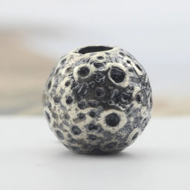 Interstellar Moon Charm Bead Fits Authentic Troll Beads Bracelet Silver 925 Charms Original Sterling Silver Jewelry For Gifts
Interstellar Moon Charm Bead Fits Authentic Troll Beads Bracelet Silver 925 Charms Original Sterling Silver Jewelry For Gifts