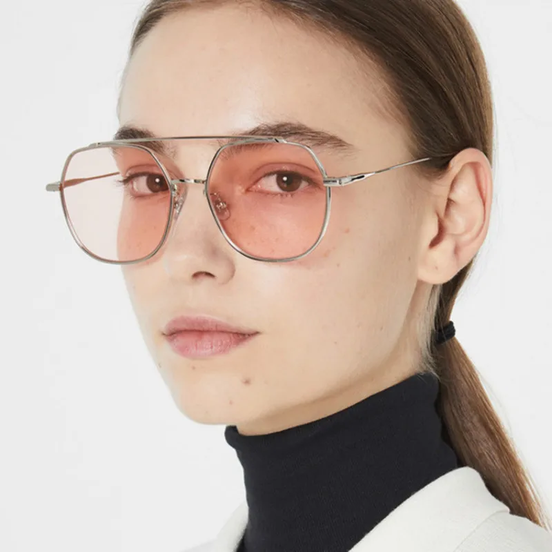 New Fashion Sunglasses Women Retro Men Brand Designer Sun glasses Vintage Gradient Clear Metal Frame Glasses
New Fashion Sunglasses Women Retro Men Brand Designer Sun glasses Vintage Gradient Clear Metal Frame Glasses