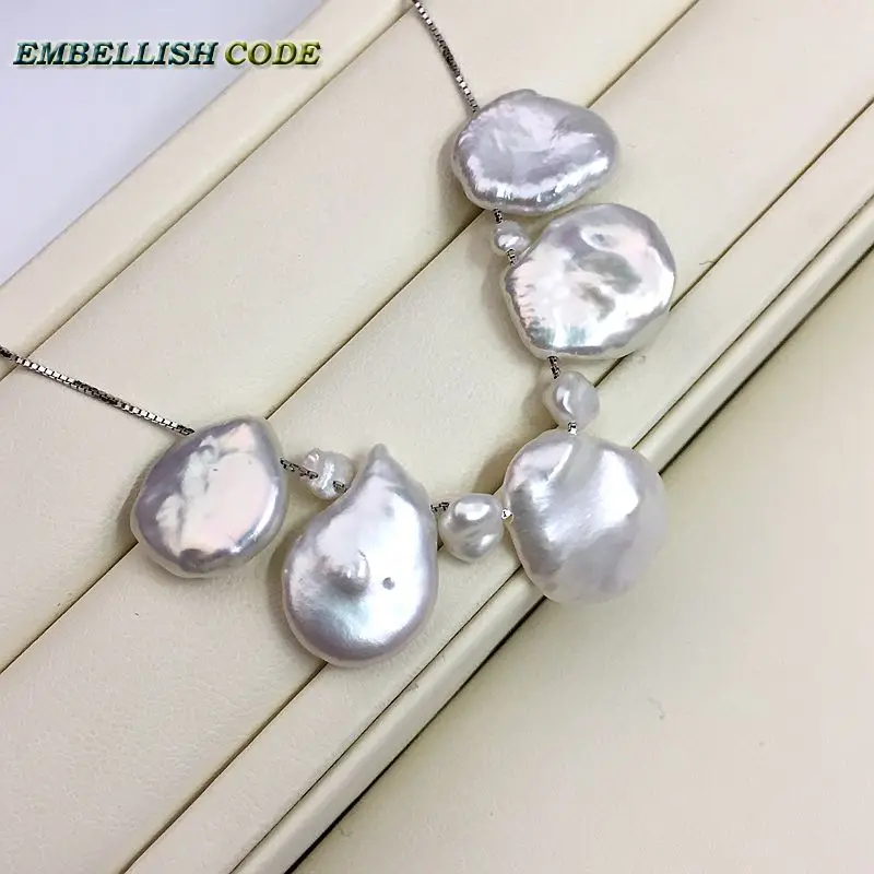 NEW Design unusual particular white color keshi pearl pandent necklace girl or women with box chain
NEW Design unusual particular white color keshi pearl pandent necklace girl or women with box chain