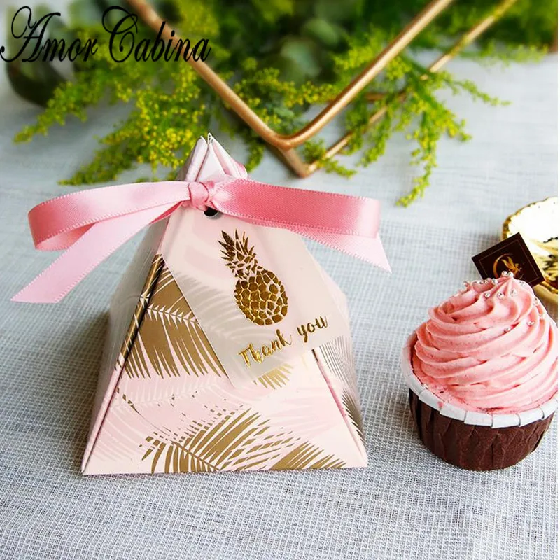 Pyramid Wedding Party Supplies Leaf Candy Box with Thanks Card Gift Box Square Pack Feather Baby Shower Chocolate Box
Pyramid Wedding Party Supplies Leaf Candy Box with Thanks Card Gift Box Square Pack Feather Baby Shower Chocolate Box