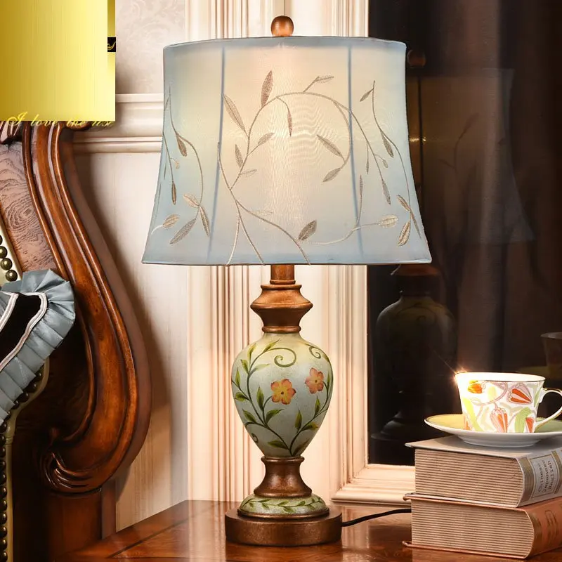 American Style Printing Bedroom Bedside Table light Loft Country Retro Living Room Office Desk Light Study Room Table Lamps
American Style Printing Bedroom Bedside Table light Loft Country Retro Living Room Office Desk Light Study Room Table Lamps