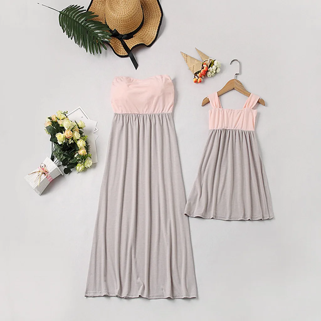 Mother daughter dresses Baby Girl Summer Sleeveless Dress Women Strapless Dress Mommy and me Outfits Family Matching Clothes
Mother daughter dresses Baby Girl Summer Sleeveless Dress Women Strapless Dress Mommy and me Outfits Family Matching Clothes
