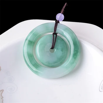 Yu pendant peace buckle Hand carved Accompanied by a certificate
Yu pendant peace buckle Hand carved Accompanied by a certificate