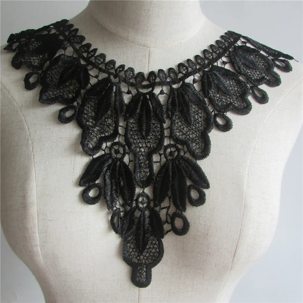 1pcs sell Black Embroidered Lace Collar Neckline Venise Applique Embroidery Sewing on Patches Sewing Fabric Accessories YL31
1pcs sell Black Embroidered Lace Collar Neckline Venise Applique Embroidery Sewing on Patches Sewing Fabric Accessories YL31